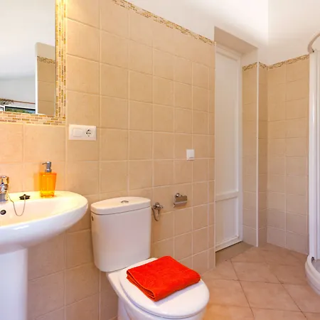 Apartment Menorca Roser Cala Blanca (Menorca)